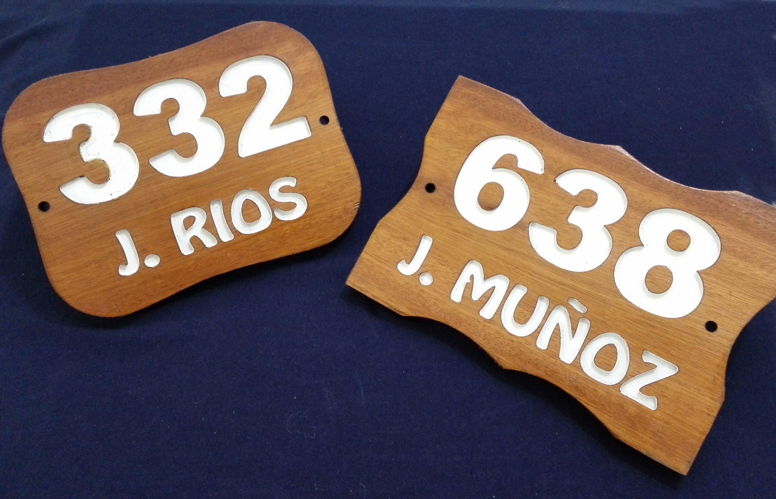 N° con N°, calle y Flia.