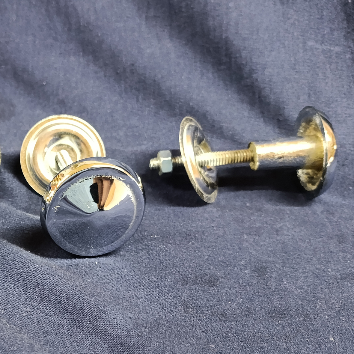 Pomo bronce cromado Liso (Por Unidad) - Medida: 4x4