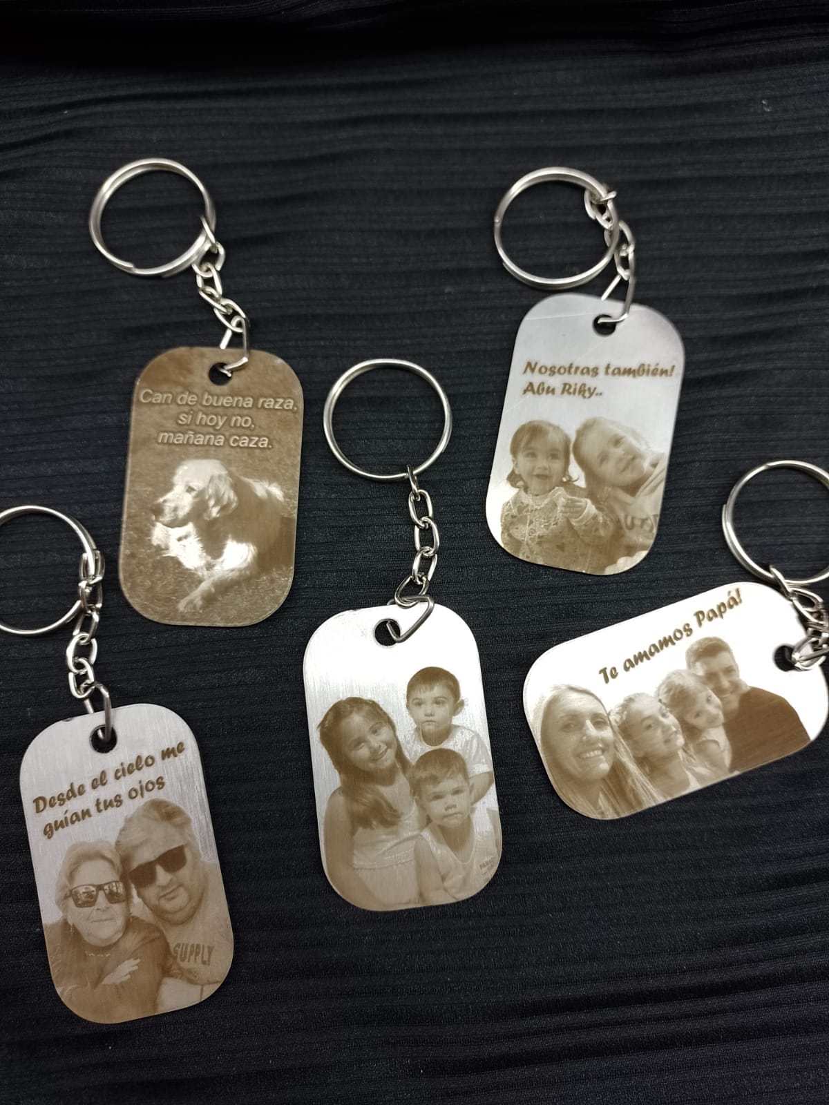 Medalla identificativa militar - Medida: 3x5cms.